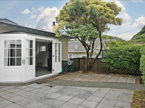 77 Monro Street, Seatoun
