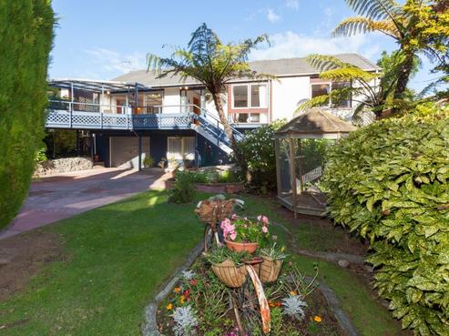 33 Park Avenue, Waikanae