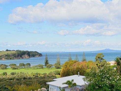 19 Kotanui Avenue, Army Bay