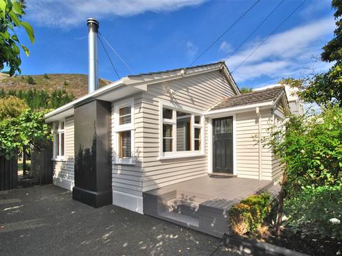 31 Clark Street, Sumner