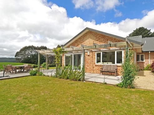 106 Kakariki Way, Whitemans Valley