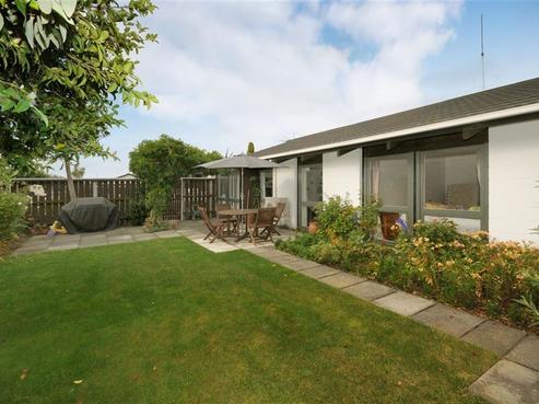 28 Raekura Place, Redcliffs