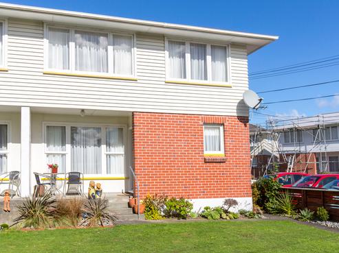 220 Waiwhetu Road, Waterloo