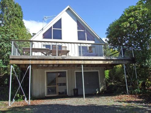 12 Te Kuru Lane, Pukawa