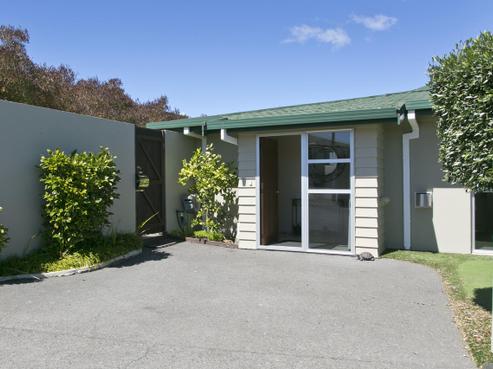 15 Birch Street, Hilltop