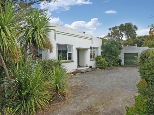 670 Tay Street, Hawthorndale