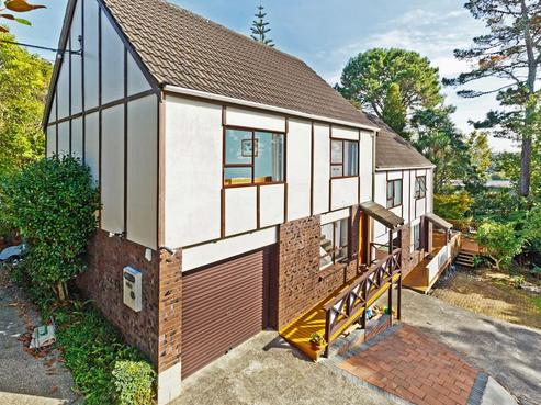 1/105A Carlisle Road, Torbay