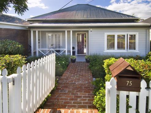 75 Albert Road, Devonport