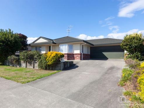 90 Cedar Drive, Paraparaumu Beach