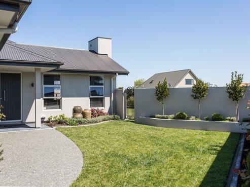 16 Whakatomo Place, Havelock North