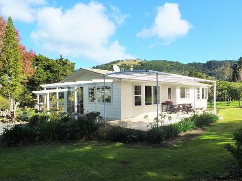 49 Apotu Road, Kauri