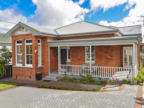 4 Kawerau Avenue, Devonport
