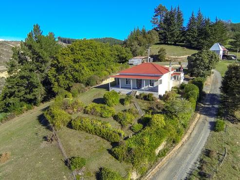 414 Supplejack Valley Road, Upper Moutere