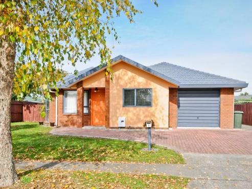 8 Sarindah Place, Fairview Downs