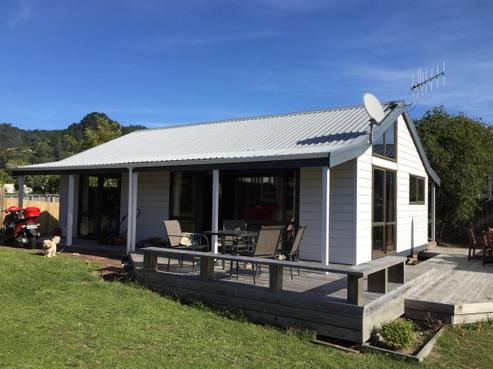 6 Coronation Row, Pauanui