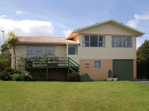 4 Leonard Place, Onerahi