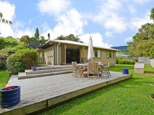 9 Roseveare Grove, Te Marua