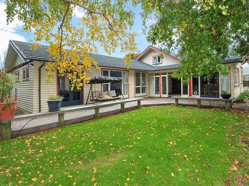224 Waiwhetu Road, Waterloo