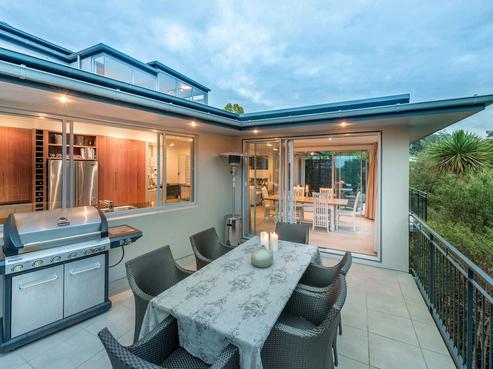 9 Kahikatea Close, Campbells Bay