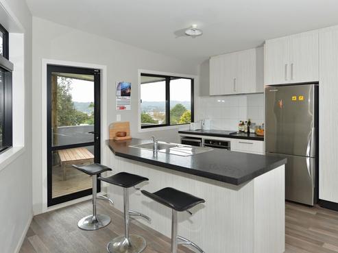 102 Fourth Avenue, Woodhill
