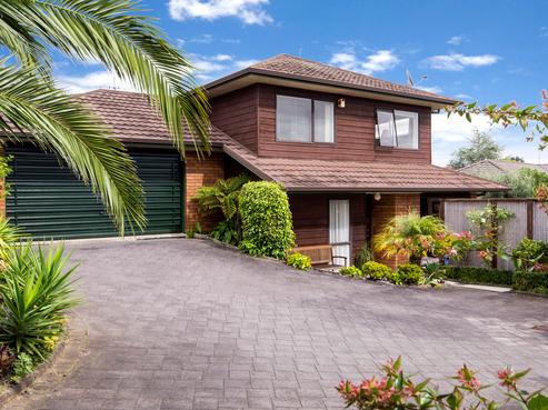 2/17 Fieldstone Court, Northpark
