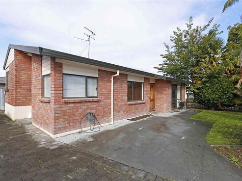 1A Ford Street, Hamilton East