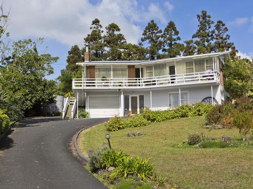915 Wainui Road, Wainui