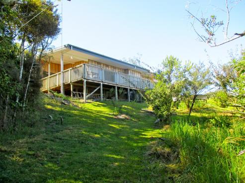 15 White Street, Rawene