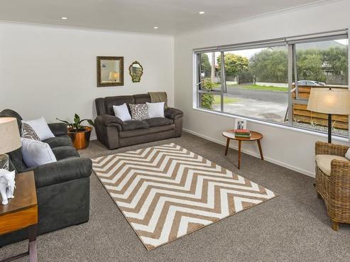 2/94 Eversleigh Road, Belmont