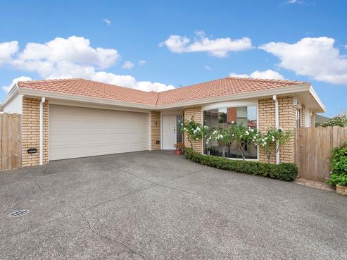 2/3 Caldbeck Rise, Northpark