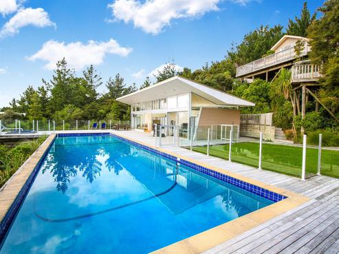 82 Scott Road, Stanmore Bay
