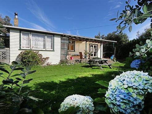 62 Fox Street, Opunake