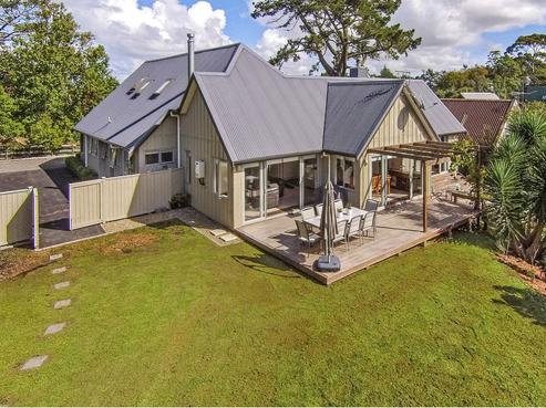 48 Chatham Avenue, Paremoremo