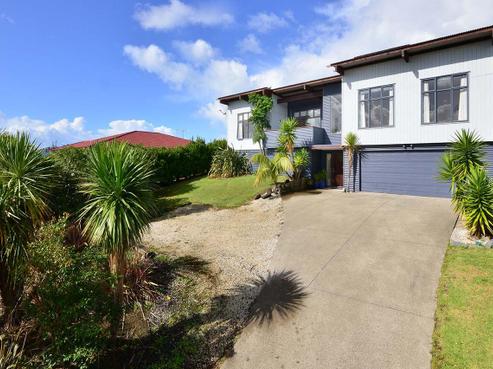 49 Coastal Heights, Stillwater