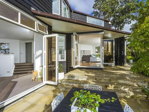 16 Centennial Place, Campbells Bay