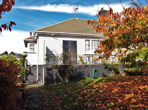 10 Macdonald Street, Waimataitai