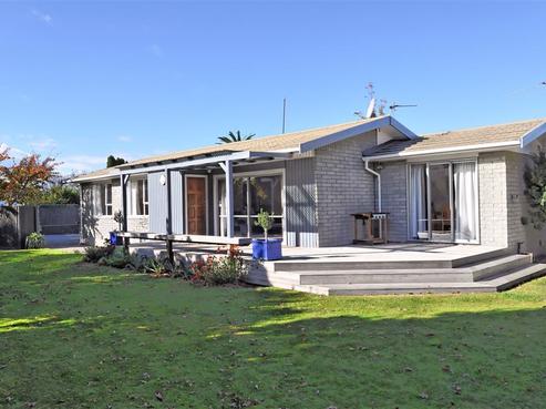 15B Sapphire Street, Casebrook