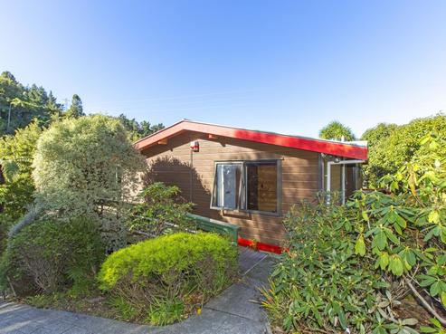 132 Tirohanga Road, Tirohanga
