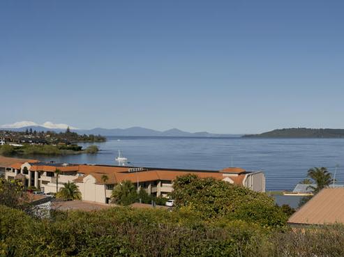 2 Maniapoto Grove, Waipahihi