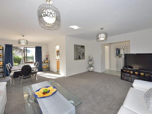 25 Millhouse Drive, Northpark