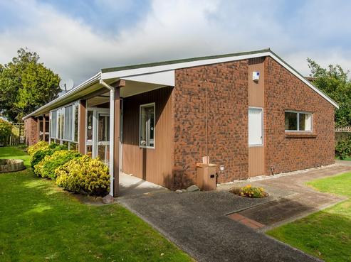 8 Treadwell Street, Springvale