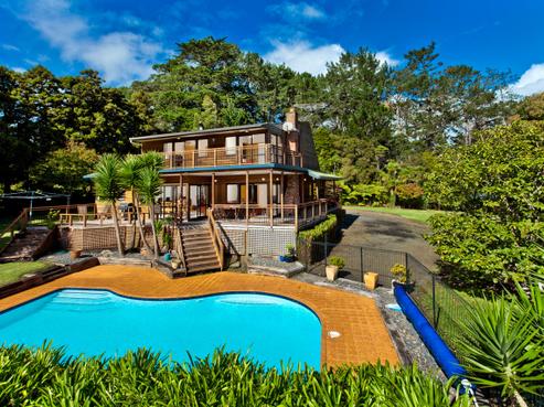 693 State Highway 16, Kumeu