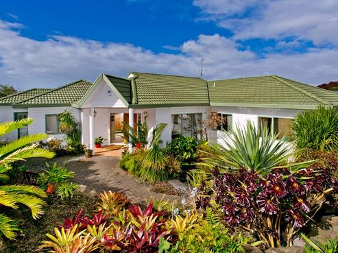 123 Hobsonville Road, West Harbour