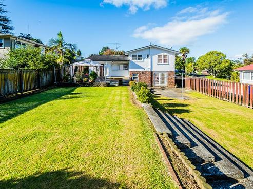40 Totaravale Drive, Totara Vale