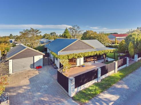 462 Earlys Road, Cust