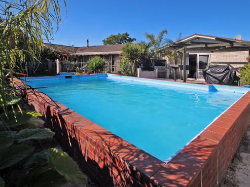 2 Currie Street, Greenmeadows