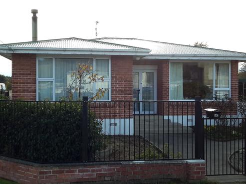 147 Main Street, Mataura