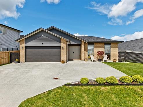 223 Millwater Parkway, Silverdale