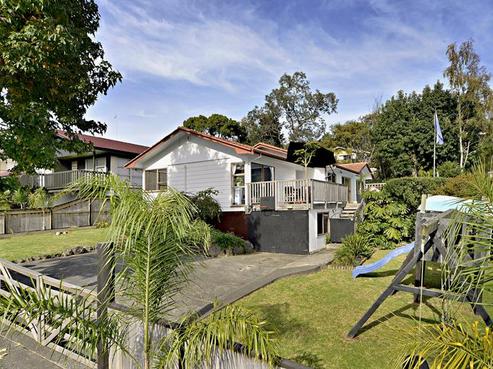 23 Gibbs Crescent, Red Hill