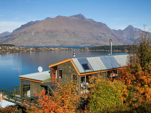 27 Golden Terrace, Queenstown Central